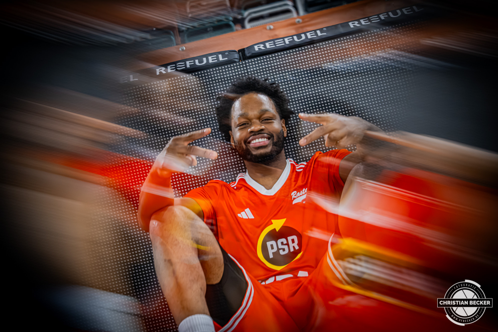 1. Basketball Bundesliga, easyCredit BBL, Saison 2025/2026, Herren, Hauptrunde, 27. Spieltag, 02.04.2026, RASTA Vechta - BMA365 Bamberg Baskets
Lloyd Pandi (#41 - RASTA Vechta) vor der Partie
Schlüsselwörter: 02.04.2026;1. Bundesliga;27. Spieltag;365;BBL;BMA;Bamberg;Basketball;Baskets;Hauptrunde;Liga;RASTA;RASTA Dome;Saison 2025/2026;Vechta;easycredit