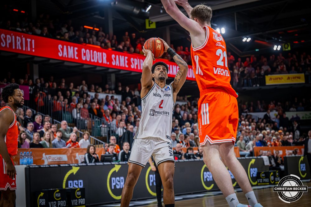 1. Basketball Bundesliga, easyCredit BBL, Saison 2025/2026, Herren, Hauptrunde, 27. Spieltag, 02.04.2026, RASTA Vechta - BMA365 Bamberg Baskets
Ibrahim Watson-Boye (#2 - BMA365 Bamberg Baskets) in Aktion
Schlüsselwörter: 02.04.2026;1. Bundesliga;27. Spieltag;365;BBL;BMA;Bamberg;Basketball;Baskets;Hauptrunde;Liga;RASTA;RASTA Dome;Saison 2025/2026;Vechta;easycredit