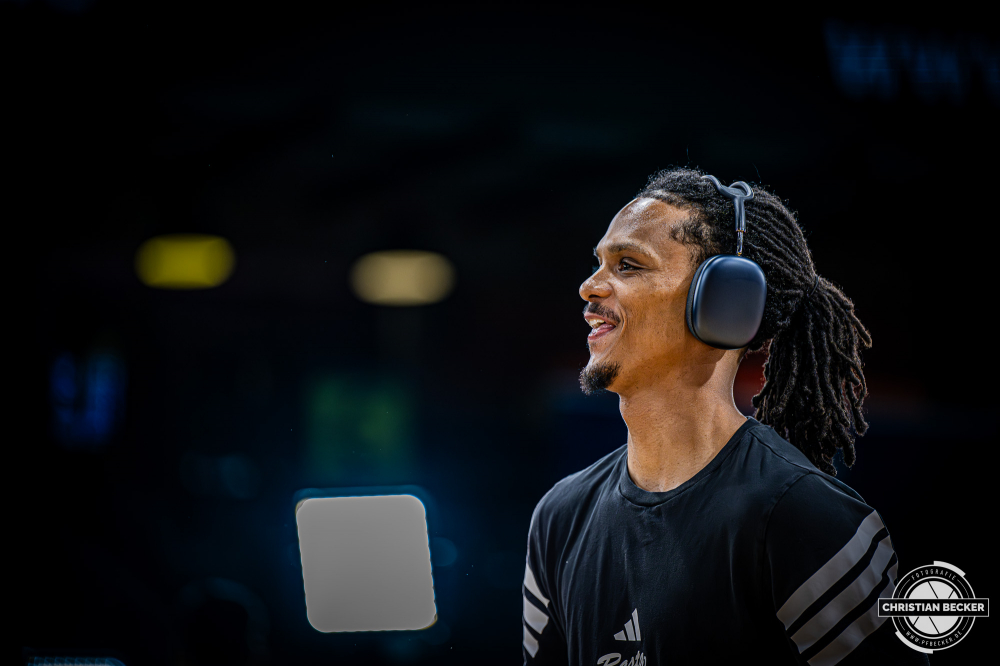 1. Basketball Bundesliga, easyCredit BBL, Saison 2025/2026, Herren, Play-Ins, Spiel um Platz 7, 12.05.2026, RASTA Vechta - Gladiators Trier
Alonzo Verge (#11 - RASTA Vechta) vor der Partie
Schlüsselwörter: 1. Bundesliga;12.05.2026;BBL;Basketball;Gladiators;Liga;Play-Ins;RASTA;RASTA Dome;Saison 2025/2026;Trier;VET-CONCEPT;Vechta;easycredit