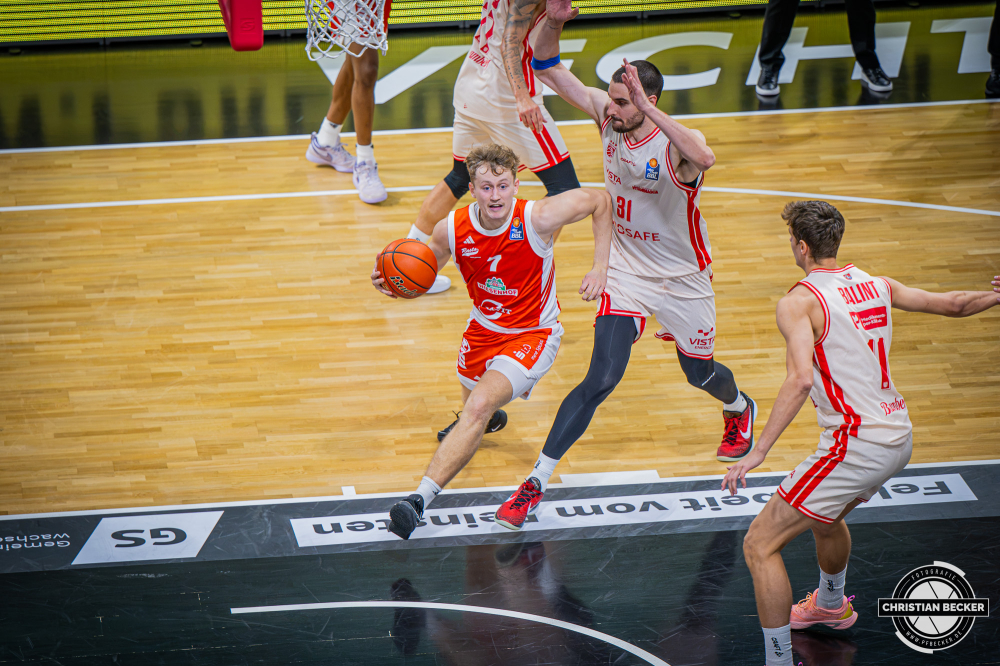 1. Basketball Bundesliga, easyCredit BBL, Saison 2026/2027, Herren, Hauptrunde, 2. Spieltag, 24.09.2026, RASTA Vechta - Bamberg Baskets
Peter Hemschemeier (#7 - RASTA Vechta) in Aktion
Schlüsselwörter: 1. Bundesliga;2. Spieltag;24.09.2026;BBL;BMA 365;Bamberg;Basketball;Baskets;Hauptrunde;Liga;RASTA;RASTA Dome;Saison 2025/2026;Vechta;easycredit