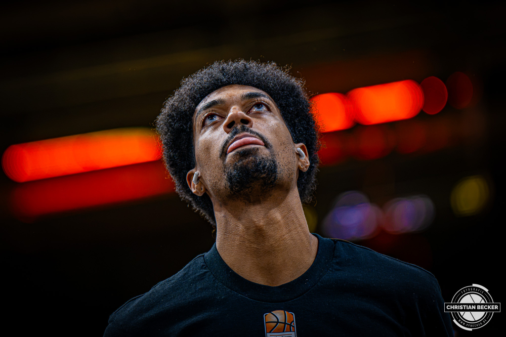 1. Basketball Bundesliga, easyCredit BBL, Saison 2026/2027, Herren, Hauptrunde, 5. Spieltag, 10.10.2026, RASTA Vechta - ratiopharm ulm
Ibi Watson (#2 - ratiopharm ulm) vor der Partie
Schlüsselwörter: 1. Bundesliga;10.10.2026;5. Spieltag;BBL;Basketball;Hauptrunde;Liga;RASTA;RASTA Dome;Saison 2026/2027;Ulm;Vechta;easycredit;ratiopharm