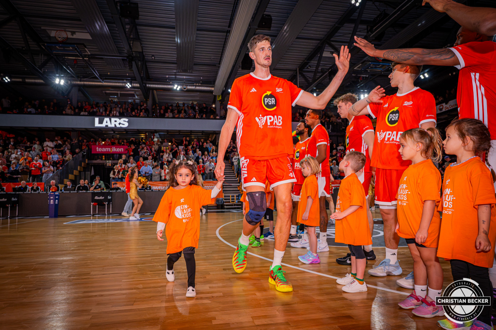 1. Basketball Bundesliga, easyCredit BBL, Saison 2026/2027, Herren, Hauptrunde, 5. Spieltag, 10.10.2026, RASTA Vechta - ratiopharm ulm
Tibor Plei&szlig; (#21 - RASTA Vechta) vor der Partie
Schlüsselwörter: 1. Bundesliga;10.10.2026;5. Spieltag;BBL;Basketball;Hauptrunde;Liga;RASTA;RASTA Dome;Saison 2026/2027;Ulm;Vechta;easycredit;ratiopharm