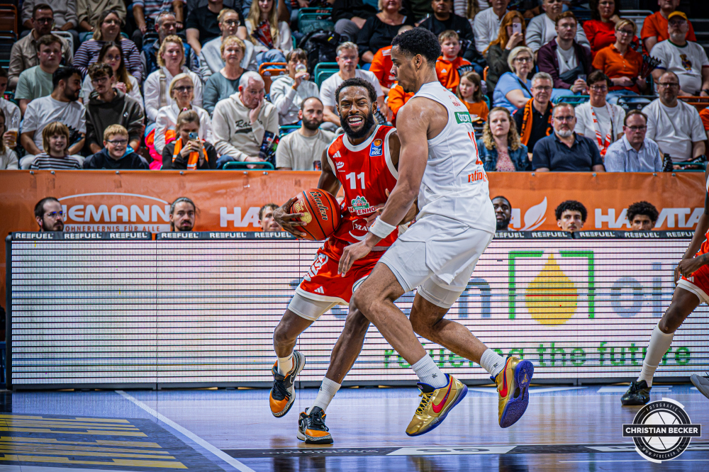 1. Basketball Bundesliga, easyCredit BBL, Saison 2026/2027, Herren, Hauptrunde, 5. Spieltag, 10.10.2026, RASTA Vechta - ratiopharm ulm
Matt Lewis (#11 - RASTA Vechta) in Aktion
Schlüsselwörter: 1. Bundesliga;10.10.2026;5. Spieltag;BBL;Basketball;Hauptrunde;Liga;RASTA;RASTA Dome;Saison 2026/2027;Ulm;Vechta;easycredit;ratiopharm
