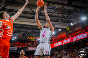 Dateiname=2024-09-25-RV-BON-0609.jpg
Dateigröße=313KB
Abmessungen: 2000x1333
hinzugefügt am: 26. September 2024 2024-09-25-RV-BON-0609.jpg