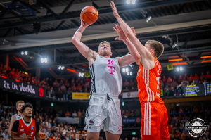 Dateiname=2024-09-25-RV-BON-0743.jpg
Dateigröße=335KB
Abmessungen: 2000x1333
hinzugefügt am: 26. September 2024 2024-09-25-RV-BON-0743.jpg