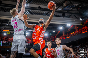 Dateiname=2024-09-25-RV-BON-1022.jpg
Dateigröße=355KB
Abmessungen: 2000x1333
hinzugefügt am: 26. September 2024 2024-09-25-RV-BON-1022.jpg