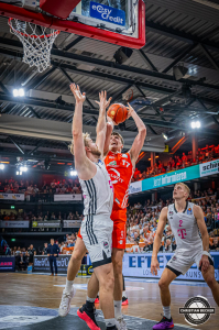 Dateiname=2024-09-25-RV-BON-1148.jpg
Dateigröße=473KB
Abmessungen: 1333x2000
hinzugefügt am: 26. September 2024 2024-09-25-RV-BON-1148.jpg