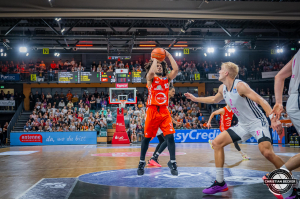 Dateiname=2024-09-25-RV-BON-1221.jpg
Dateigröße=448KB
Abmessungen: 2000x1333
hinzugefügt am: 26. September 2024 2024-09-25-RV-BON-1221.jpg