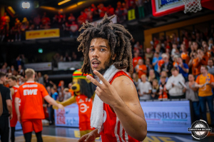 Dateiname=2024-09-25-RV-BON-2867.jpg
Dateigröße=317KB
Abmessungen: 2000x1333
hinzugefügt am: 26. September 2024 2024-09-25-RV-BON-2867.jpg