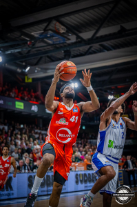 Dateiname=2024-10-19-RV-FRA-1825.jpg
Dateigröße=313KB
Abmessungen: 1333x2000
hinzugefügt am: 20. Oktober 2024 2024-10-19-RV-FRA-1825.jpg