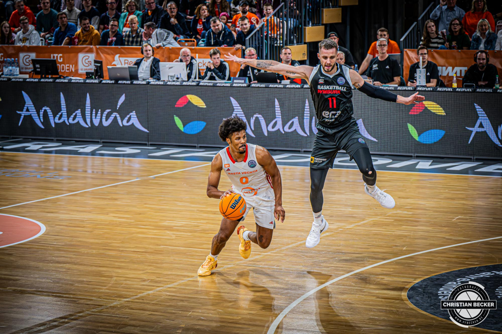 Basketball Champions League, Saison 2024/2025, Herren, Hauptrunde, 4. Spieltag, 05.11.2024, RASTA Vechta - ERA Nymburk
Mike Bothwell (#0 - RASTA Vechta) in Aktion
Schlüsselwörter: 05.11.2024;4. Spieltag;BCL;Basketball;Champions League;ERA;Hauptrunde;International;Liga;Nymburk;RASTA;RASTA Dome;Saison 2024/2025;Vechta