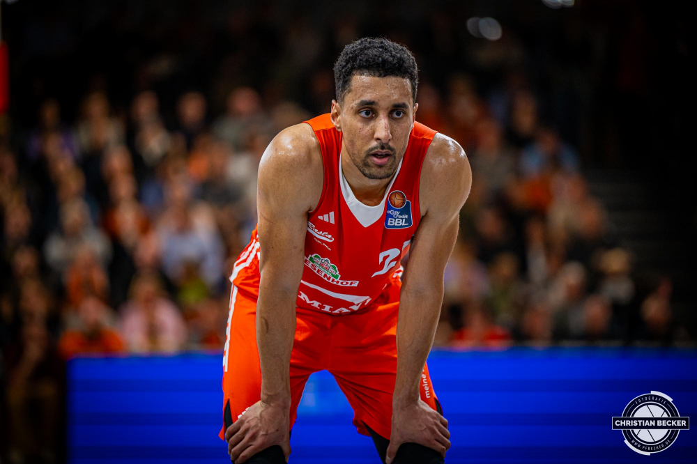 1. Basketball Bundesliga, easyCredit BBL, Saison 2024/2025, Herren, Hauptrunde, 9. Spieltag, 17.11.2024, RASTA Vechta -  ALBA Berlin
Joel Aminu (#21 - RASTA Vechta) w&auml;hrend der Partie
Schlüsselwörter: 1. Bundesliga;17.11.2024;9. Spieltag;ALBA;BBL;Basketball;Berlin;Hauptrunde;Liga;RASTA;RASTA Dome;Saison 2024/2025;Vechta;easycredit