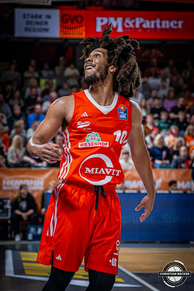 1. Basketball Bundesliga, easyCredit BBL, Saison 2024/2025, Herren, Hauptrunde, 11. Spieltag, 14.12.2024, RASTA Vechta -  Hamburg Towers
Tyger Campbell (#10 - RASTA Vechta) w&auml;hrend der Partie
Schlüsselwörter: 1. Bundesliga;11. Spieltag;14.12.2024;BBL;Basketball;Hamburg;Hauptrunde;Liga;RASTA;RASTA Dome;Saison 2024/2025;Towers;Vechta;easycredit