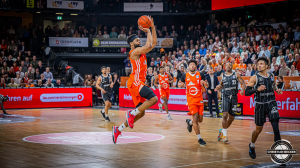 Dateiname=2024-12-14-RV-HAM-1083.jpg
Dateigröße=449KB
Abmessungen: 2000x1125
hinzugefügt am: 15. Dezember 2024 2024-12-14-RV-HAM-1083.jpg