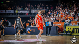 Dateiname=2024-12-14-RV-HAM-1914.jpg
Dateigröße=512KB
Abmessungen: 2000x1125
hinzugefügt am: 15. Dezember 2024 2024-12-14-RV-HAM-1914.jpg