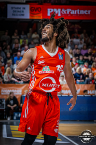 Dateiname=2024-12-14-RV-HAM-2015.jpg
Dateigröße=357KB
Abmessungen: 1333x2000
hinzugefügt am: 15. Dezember 2024 2024-12-14-RV-HAM-2015.jpg