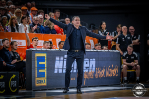 Dateiname=2024-12-29-RV-OLD-0978.jpg
Dateigröße=333KB
Abmessungen: 2000x1333
hinzugefügt am: 30. Dezember 2024 2024-12-29-RV-OLD-0978.jpg