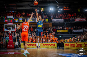 Dateiname=2024-12-29-RV-OLD-1077.jpg
Dateigröße=412KB
Abmessungen: 2000x1333
hinzugefügt am: 30. Dezember 2024 2024-12-29-RV-OLD-1077.jpg