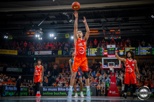 Dateiname=2024-12-29-RV-OLD-2133.jpg
Dateigröße=344KB
Abmessungen: 2000x1333
hinzugefügt am: 30. Dezember 2024 2024-12-29-RV-OLD-2133.jpg