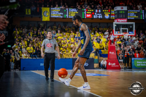 Dateiname=2024-12-29-RV-OLD-3014.jpg
Dateigröße=351KB
Abmessungen: 2000x1333
hinzugefügt am: 30. Dezember 2024 2024-12-29-RV-OLD-3014.jpg