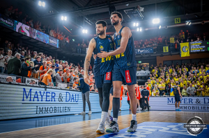 Dateiname=2024-12-29-RV-OLD-3187.jpg
Dateigröße=488KB
Abmessungen: 2000x1333
hinzugefügt am: 30. Dezember 2024 2024-12-29-RV-OLD-3187.jpg