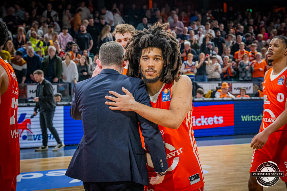 1. Basketball Bundesliga, easyCredit BBL, Saison 2024/2025, Herren, Hauptrunde, 18. Spieltag, 24.01.2025, RASTA Vechta -  Niners Chemnitz
Tyger Campbell (#10 - RASTA Vechta) nach der Partie
Schlüsselwörter: 1. Bundesliga;18. Spieltag;24.01.2025;BBL;Basketball;Chemnitz;Hauptrunde;Liga;NINERS;RASTA;RASTA Dome;Saison 2024/2025;Vechta;easycredit