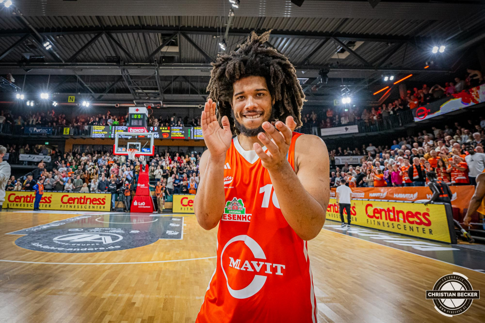 1. Basketball Bundesliga, easyCredit BBL, Saison 2024/2025, Herren, Hauptrunde, 18. Spieltag, 24.01.2025, RASTA Vechta -  Niners Chemnitz
Tyger Campbell (#10 - RASTA Vechta) nach der Partie
Schlüsselwörter: 1. Bundesliga;18. Spieltag;24.01.2025;BBL;Basketball;Chemnitz;Hauptrunde;Liga;NINERS;RASTA;RASTA Dome;Saison 2024/2025;Vechta;easycredit