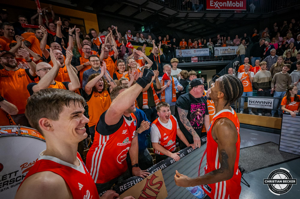 1. Basketball Bundesliga, easyCredit BBL, Saison 2024/2025, Herren, Hauptrunde, 18. Spieltag, 24.01.2025, RASTA Vechta -  Niners Chemnitz
Brandon Randolph (#8 - RASTA Vechta) nach der Partie
Schlüsselwörter: 1. Bundesliga;18. Spieltag;24.01.2025;BBL;Basketball;Chemnitz;Hauptrunde;Liga;NINERS;RASTA;RASTA Dome;Saison 2024/2025;Vechta;easycredit