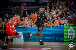 Dateiname=2025-01-24-RV-CHE-0783.jpg
Dateigröße=350KB
Abmessungen: 2000x1333
hinzugefügt am: 26. Januar 2025 2025-01-24-RV-CHE-0783.jpg