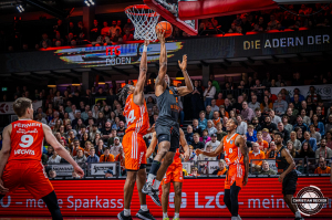 Dateiname=2025-01-24-RV-CHE-0969.jpg
Dateigröße=485KB
Abmessungen: 2000x1333
hinzugefügt am: 26. Januar 2025 2025-01-24-RV-CHE-0969.jpg