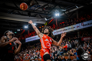 Dateiname=2025-01-24-RV-CHE-1278.jpg
Dateigröße=328KB
Abmessungen: 2000x1333
hinzugefügt am: 26. Januar 2025 2025-01-24-RV-CHE-1278.jpg