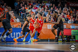 Dateiname=2025-01-24-RV-CHE-2330.jpg
Dateigröße=503KB
Abmessungen: 2000x1333
hinzugefügt am: 26. Januar 2025 2025-01-24-RV-CHE-2330.jpg