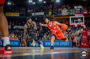 Dateiname=2025-01-30-RV-BSW-2013-Verbessert-RR.jpg
Dateigröße=417KB
Abmessungen: 2000x1333
hinzugefügt am: 01. Februar 2025 2025-01-30-RV-BSW-2013-Verbessert-RR.jpg