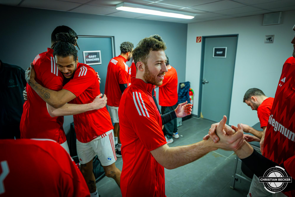 1. Basketball Bundesliga, easyCredit BBL, Saison 2024/2025, Herren, Hauptrunde, 20. Spieltag, 09.02.2025, RASTA Vechta - FC Bayern München Basketball
Onuralp Bitim (#17 - FC Bayern München Basketball) vor der Partie
Schlüsselwörter: 09.02.2025;1. Bundesliga;20. Spieltag;BBL;Basketball;Bayern;FC;Hauptrunde;Liga;München;RASTA;RASTA Dome;Saison 2024/2025;Vechta;easycredit