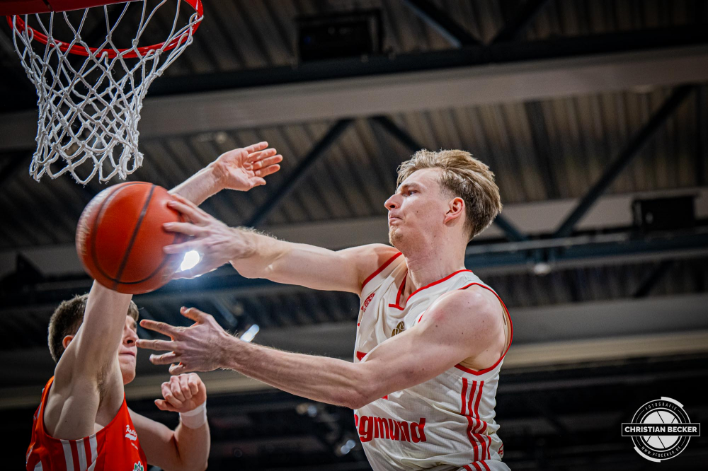 1. Basketball Bundesliga, easyCredit BBL, Saison 2024/2025, Herren, Hauptrunde, 20. Spieltag, 09.02.2025, RASTA Vechta - FC Bayern M&uuml;nchen Basketball
Justus Hollatz (#21 - FC Bayern M&uuml;nchen Basketball) in Aktion
Schlüsselwörter: 09.02.2025;1. Bundesliga;20. Spieltag;BBL;Basketball;Bayern;FC;Hauptrunde;Liga;M&uuml;nchen;RASTA;RASTA Dome;Saison 2024/2025;Vechta;easycredit