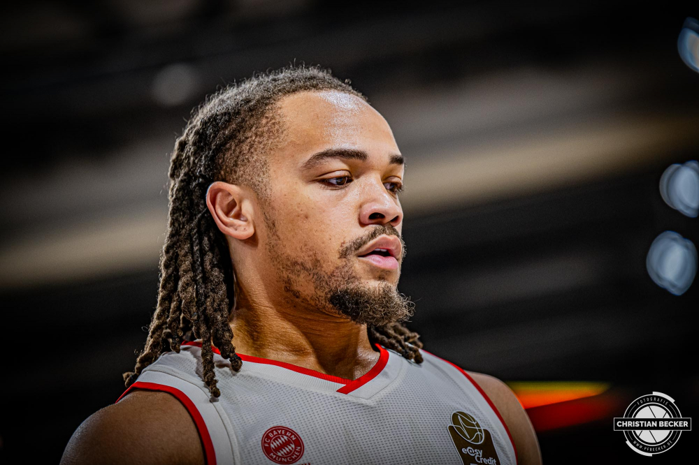 1. Basketball Bundesliga, easyCredit BBL, Saison 2024/2025, Herren, Hauptrunde, 20. Spieltag, 09.02.2025, RASTA Vechta - FC Bayern M&uuml;nchen Basketball
Carsen Edwards (#3 - FC Bayern M&uuml;nchen Basketball) w&auml;hrend der Partie
Schlüsselwörter: 09.02.2025;1. Bundesliga;20. Spieltag;BBL;Basketball;Bayern;FC;Hauptrunde;Liga;M&uuml;nchen;RASTA;RASTA Dome;Saison 2024/2025;Vechta;easycredit