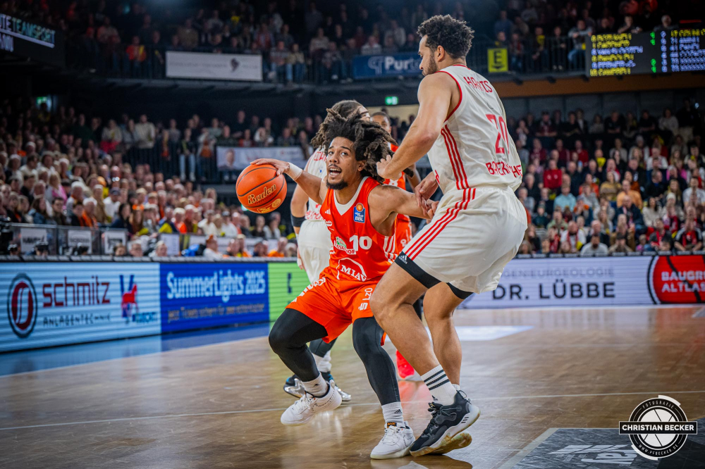 1. Basketball Bundesliga, easyCredit BBL, Saison 2024/2025, Herren, Hauptrunde, 20. Spieltag, 09.02.2025, RASTA Vechta - FC Bayern M&uuml;nchen Basketball
Tyger Campbell (#10 - RASTA Vechta) in Aktion
Schlüsselwörter: 09.02.2025;1. Bundesliga;20. Spieltag;BBL;Basketball;Bayern;FC;Hauptrunde;Liga;M&uuml;nchen;RASTA;RASTA Dome;Saison 2024/2025;Vechta;easycredit