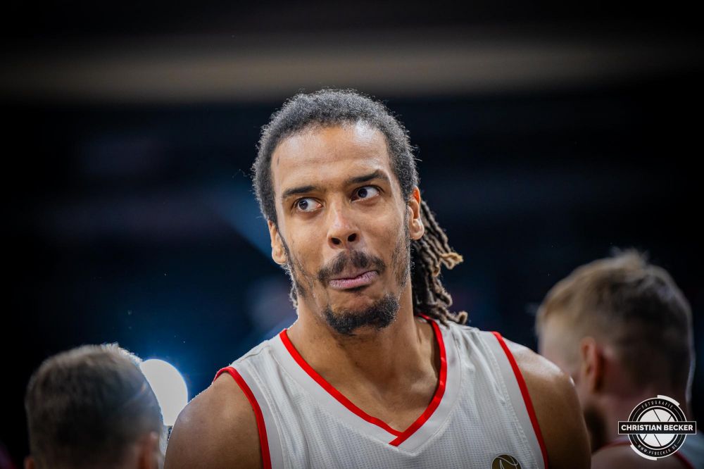 1. Basketball Bundesliga, easyCredit BBL, Saison 2024/2025, Herren, Hauptrunde, 20. Spieltag, 09.02.2025, RASTA Vechta - FC Bayern M&uuml;nchen Basketball
Kevin Yebo (#53 - FC Bayern M&uuml;nchen Basketball) w&auml;hrend der Partie
Schlüsselwörter: 09.02.2025;1. Bundesliga;20. Spieltag;BBL;Basketball;Bayern;FC;Hauptrunde;Liga;M&uuml;nchen;RASTA;RASTA Dome;Saison 2024/2025;Vechta;easycredit