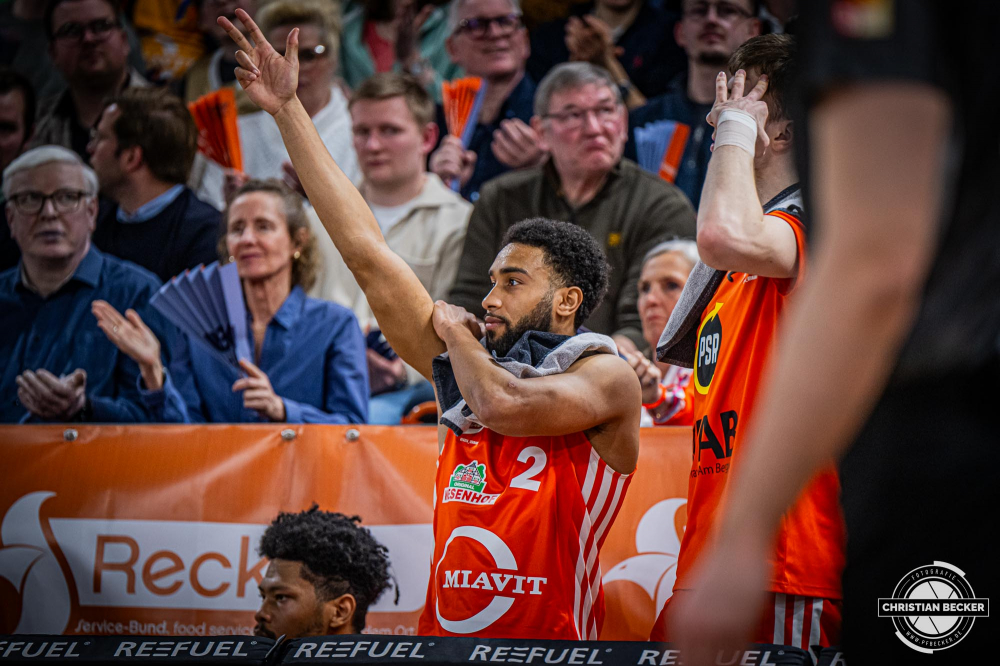 1. Basketball Bundesliga, easyCredit BBL, Saison 2024/2025, Herren, Hauptrunde, 22. Spieltag, 01.03.2025, RASTA Vechta - BG Göttingen
Yasiin Joseph (#2 - RASTA Vechta) während der Partie
Schlüsselwörter: 01.03.2025;1. Bundesliga;22. Spieltag;BBL;BG;Basketball;Göttingen;Hauptrunde;Liga;RASTA;RASTA Dome;Saison 2024/2025;Vechta;easycredit