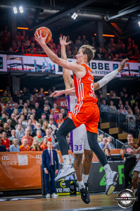 Dateiname=2025-03-01-RV-GOE-1470.jpg
Dateigröße=393KB
Abmessungen: 1333x2000
hinzugefügt am: 02. März 2025 2025-03-01-RV-GOE-1470.jpg