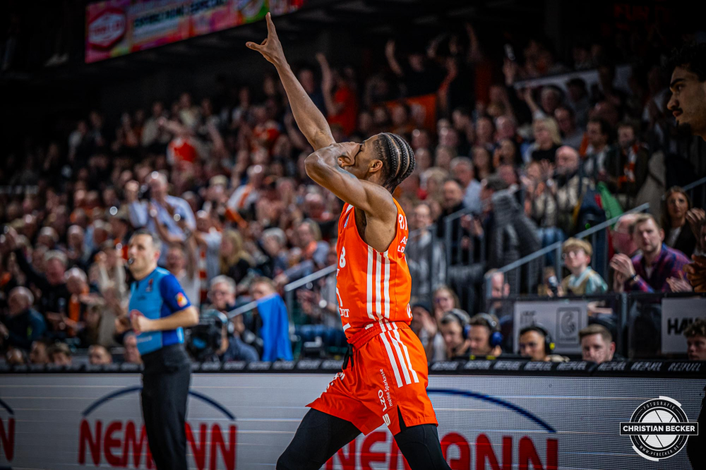1. Basketball Bundesliga, easyCredit BBL, Saison 2024/2025, Herren, Hauptrunde, 24. Spieltag, 14.03.2025, RASTA Vechta - ratiopharm Ulm
Brandon Randolph (#8 - RASTA Vechta) zeigt Emotionen w&auml;hrend der Partie
Schlüsselwörter: 1. Bundesliga;14.03.2025;24. Spieltag;BBL;Basketball;Hauptrunde;Liga;RASTA;RASTA Dome;Saison 2024/2025;Ulm;Vechta;easycredit;ratiopharm