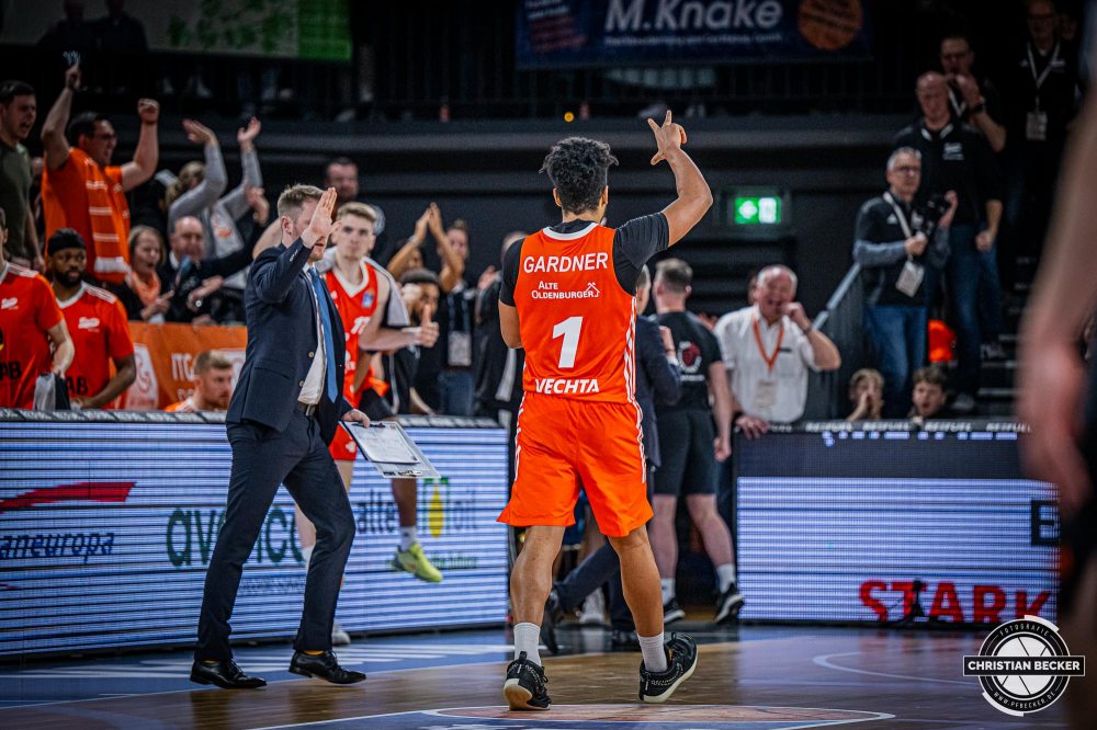 1. Basketball Bundesliga, easyCredit BBL, Saison 2024/2025, Herren, Hauptrunde, 24. Spieltag, 14.03.2025, RASTA Vechta - ratiopharm Ulm
Jayden Gardner (#1 - RASTA Vechta) w&auml;hrend der Partie
Schlüsselwörter: 1. Bundesliga;14.03.2025;24. Spieltag;BBL;Basketball;Hauptrunde;Liga;RASTA;RASTA Dome;Saison 2024/2025;Ulm;Vechta;easycredit;ratiopharm