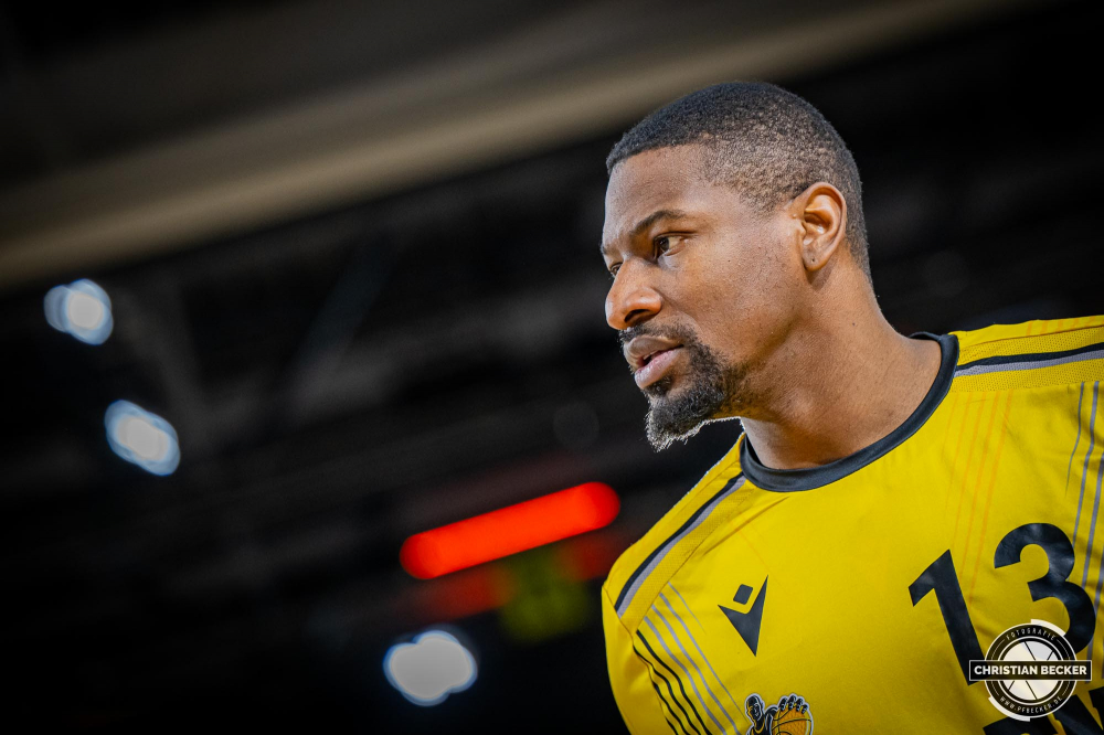 1. Basketball Bundesliga, easyCredit BBL, Saison 2024/2025, Herren, Hauptrunde, 26. Spieltag, 28.03.2025, RASTA Vechta - MHP Riesen Ludwigsburg
Yorman Polas Bartolo (#13 - MHP Riesen Ludwigsburg) vor der Partie
Schlüsselwörter: 1. Bundesliga;26. Spieltag;28.03.2025;BBL;Basketball;Hauptrunde;Liga;Ludwigsburg;MHP;RASTA;RASTA Dome;RIESEN;Saison 2024/2025;Vechta;easycredit