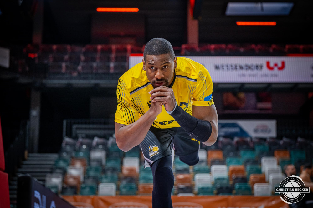 1. Basketball Bundesliga, easyCredit BBL, Saison 2024/2025, Herren, Hauptrunde, 26. Spieltag, 28.03.2025, RASTA Vechta - MHP Riesen Ludwigsburg
Yorman Polas Bartolo (#13 - MHP Riesen Ludwigsburg) vor der Partie
Schlüsselwörter: 1. Bundesliga;26. Spieltag;28.03.2025;BBL;Basketball;Hauptrunde;Liga;Ludwigsburg;MHP;RASTA;RASTA Dome;RIESEN;Saison 2024/2025;Vechta;easycredit