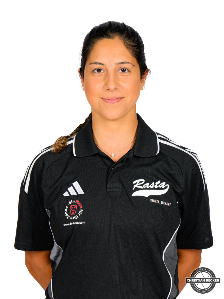 1. Basketball Bundesliga, easyCredit BBL, Saison 2025/2026, Herren, Teamshooting, Shooting, 25.08.2025, RASTA Vechta -  Teamshooting BBL
Bea Santos (Physiotherapeutin - RASTA Vechta)
Schlüsselwörter: 1.Liga;25.08.2025;BBL;Basketball;Bundesliga;Liga;RASTA;RASTA Dome;Saison 2025/2026;Shooting;Teamshooting;Vechta;easycredit