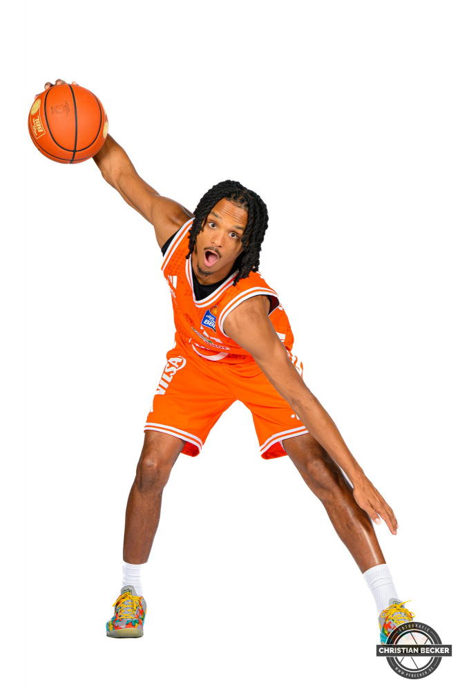 1. Basketball Bundesliga, easyCredit BBL, Saison 2025/2026, Herren, Teamshooting, Shooting, 25.08.2025, RASTA Vechta -  Teamshooting BBL
Alonzo Verge (#11 - RASTA Vechta)
Schlüsselwörter: 1.Liga;25.08.2025;BBL;Basketball;Bundesliga;Liga;RASTA;RASTA Dome;Saison 2025/2026;Shooting;Teamshooting;Vechta;easycredit