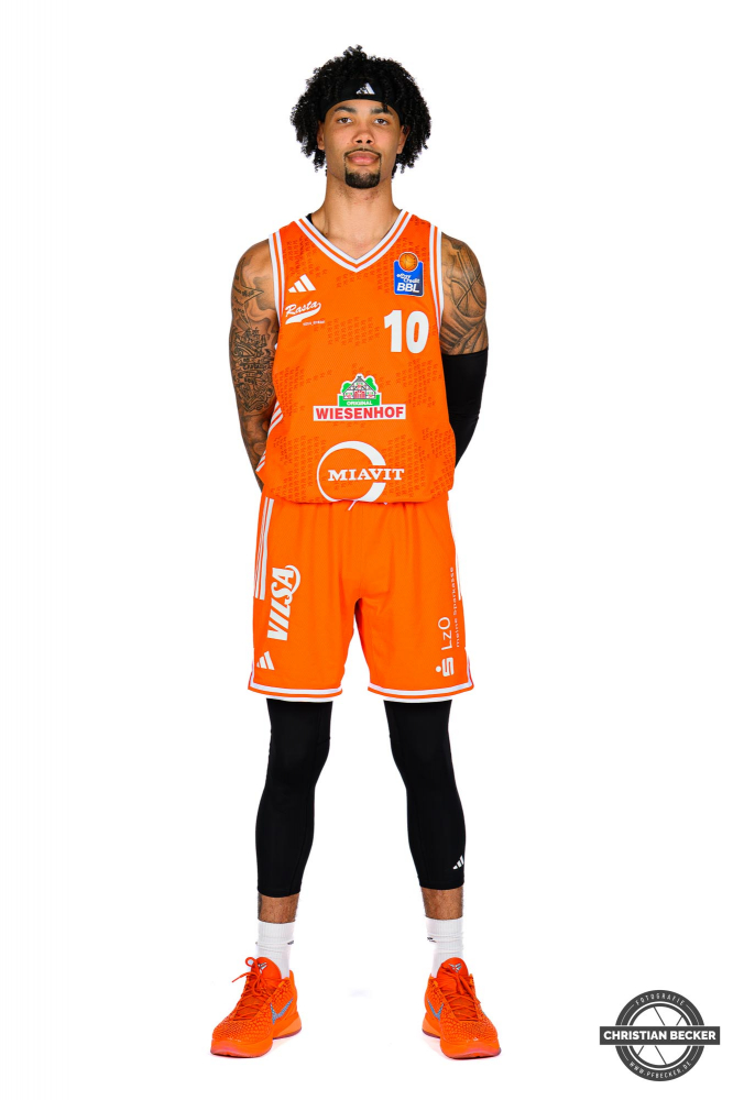 1. Basketball Bundesliga, easyCredit BBL, Saison 2025/2026, Herren, Teamshooting, Shooting, 25.08.2025, RASTA Vechta -  Teamshooting BBL
Tevin Brown (#10 - RASTA Vechta)
Schlüsselwörter: 1.Liga;25.08.2025;BBL;Basketball;Bundesliga;Liga;RASTA;RASTA Dome;Saison 2025/2026;Shooting;Teamshooting;Vechta;easycredit