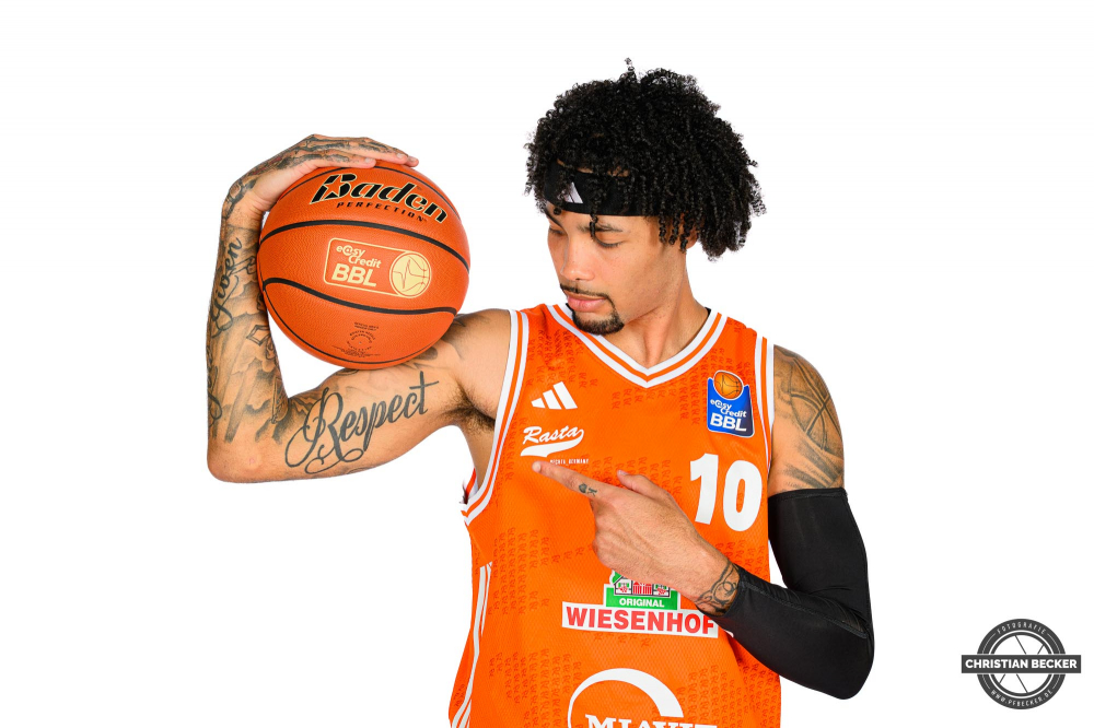 1. Basketball Bundesliga, easyCredit BBL, Saison 2025/2026, Herren, Teamshooting, Shooting, 25.08.2025, RASTA Vechta -  Teamshooting BBL
Tevin Brown (#10 - RASTA Vechta)
Schlüsselwörter: 1.Liga;25.08.2025;BBL;Basketball;Bundesliga;Liga;RASTA;RASTA Dome;Saison 2025/2026;Shooting;Teamshooting;Vechta;easycredit