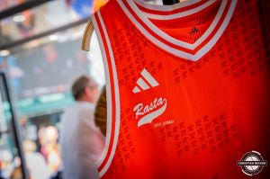 Dateiname=2025-09-06-OL-RV-0327.jpg
Dateigröße=343KB
Abmessungen: 2000x1333
hinzugefügt am: 23. September 2025 2025-09-06-OL-RV-0327.jpg