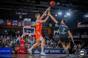 Dateiname=2025-09-06-OL-RV-0854.jpg
Dateigröße=351KB
Abmessungen: 2000x1333
hinzugefügt am: 23. September 2025 2025-09-06-OL-RV-0854.jpg